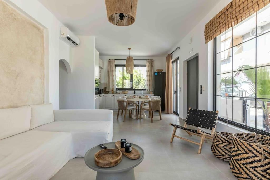 Nikole Cottage House By The Sea Kokkini Hani Ngoại thất bức ảnh