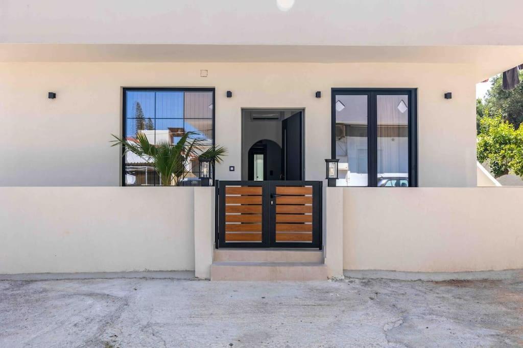 Nikole Cottage House By The Sea Kokkini Hani Ngoại thất bức ảnh
